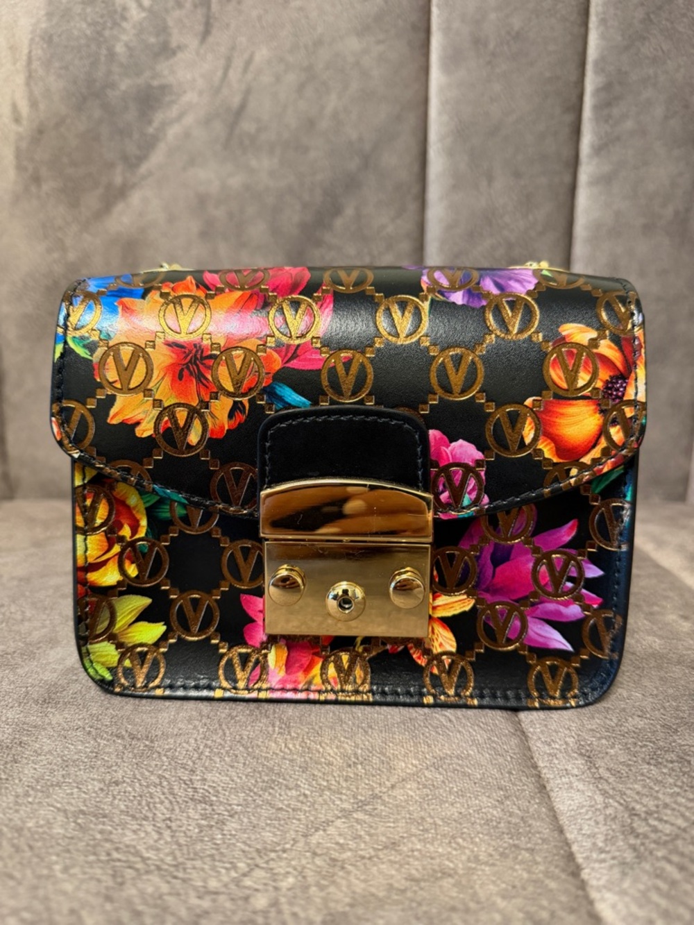 Valentino By Mario Valentino Black Floral Crossbody with Gold Lock - Picture 9 of 9